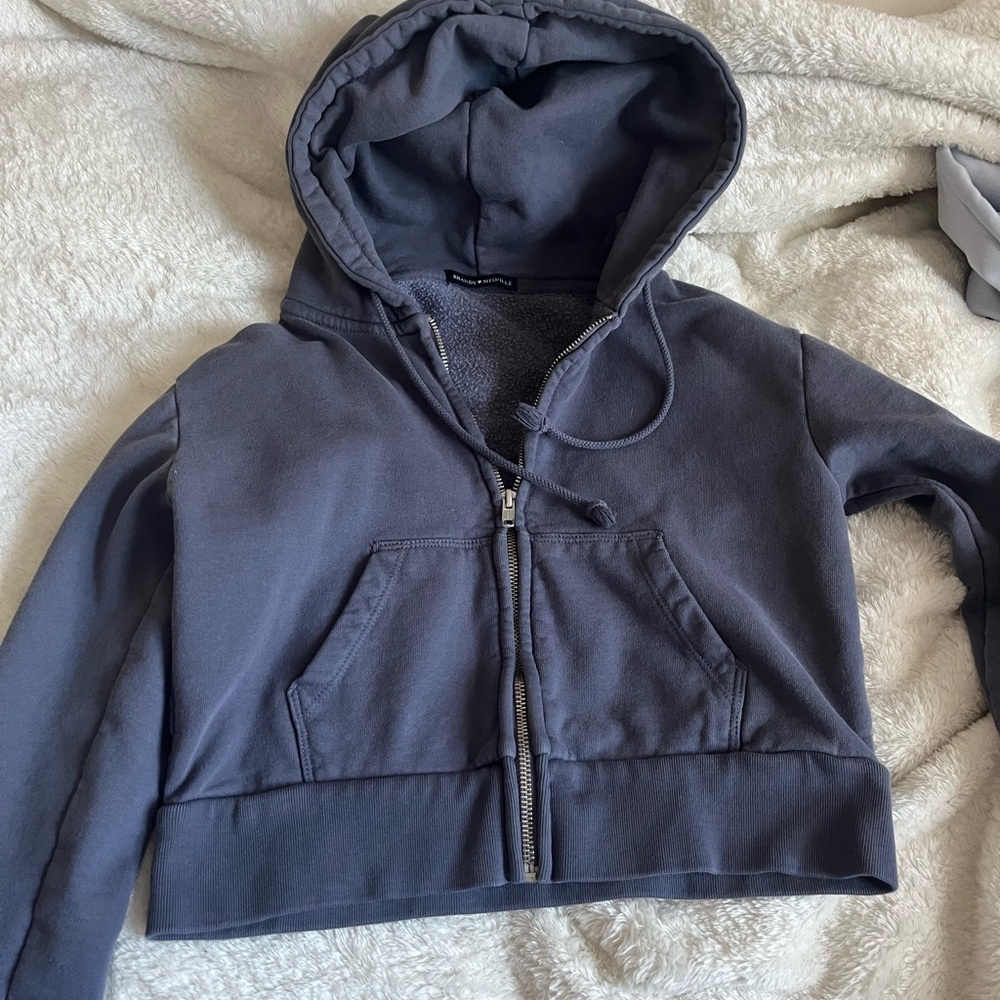 Brandy Melville Gray Cropped Hoodie